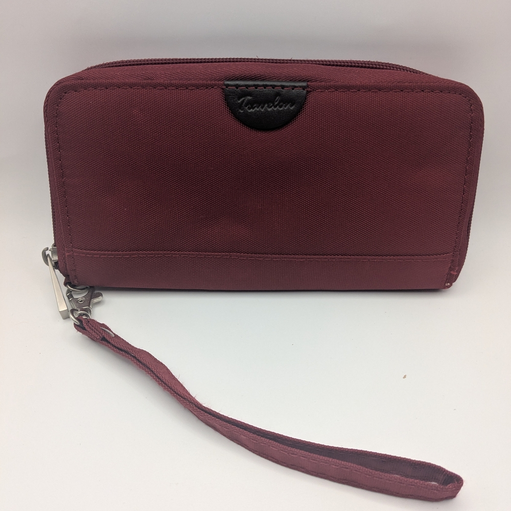 Travelon Burgundy Wristlet Wallet